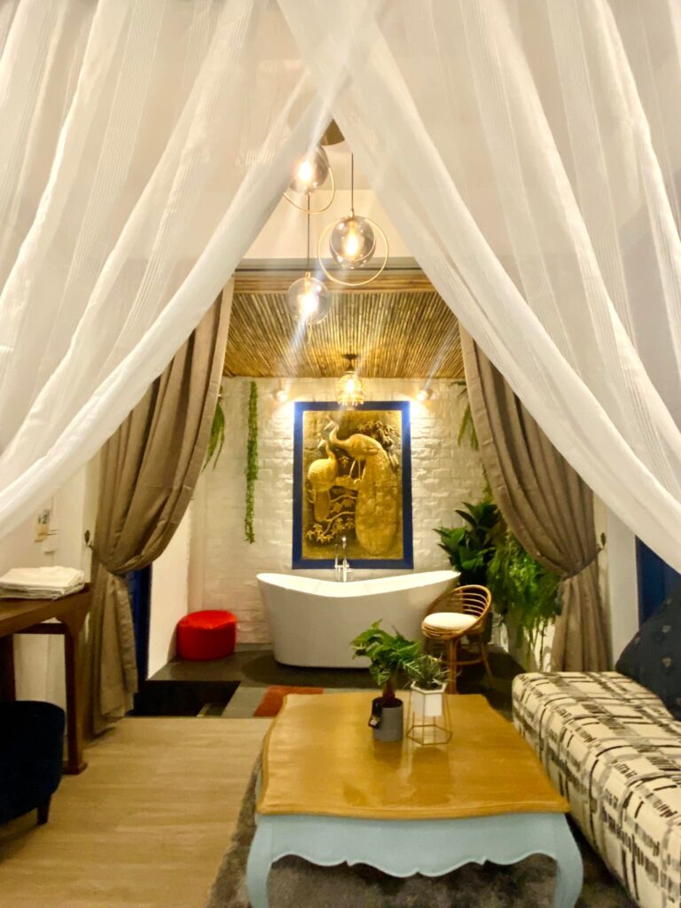 top 8+ พูลวิลล่า เกาะล้าน 15 คน พื้นที่กว้าง ปาร์ตี้ปิ้งย่างชิลด์ๆ