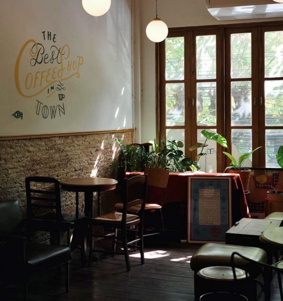 a keen house, anonymous coffee, caffe olives, camin cuisine & cafe, come escape cafe, fats and angry, flerwows, found cafe, green & been, huus plate, nana coffee roasters, natura cafe, natura garden cafe, ninetail on radio cafe, oakland cafe x restaurant, other cafe, other cafe รางน้ำ, rolling roasters, scene secret house, snog xx, vanillian inc., walden home cafe, ขมิ้น คาเฟ่, คาเฟ่ กทม, คาเฟ่ กรุงเทพ, คาเฟ่ ในกรุงเทพ, คาเฟ่กรุงเทพ, คาเฟ่กรุงเทพ 2024, คาเฟ่กรุงเทพ 2567, คาเฟ่น่ารัก, คาเฟ่ฝั่งธน, คาเฟ่สวย, คาเฟ่และบาร์กทม., คาเฟ่ใกล้ฉัน, คาเฟ่ในกรุงเทพ 2024, คาเฟ่ในกรุงเทพ 2567, บาร์ในกรุงเทพ, อะนอนีมัสคอฟฟี่, เฟลอวาวซ์ คาเฟ่, แนทชูล่า คาเฟ่, โรลลิ่ง โรสเตอร์, top 20+ คาเฟ่กรุงเทพ 2024 บรรยากาศดี น่านั่ง จิบชากาแฟชิลล์ ๆ พร้อมมุมถ่ายรูปเล่นส้วยสวย