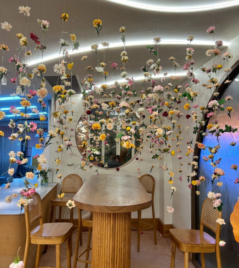 a keen house, anonymous coffee, caffe olives, camin cuisine & cafe, come escape cafe, fats and angry, flerwows, found cafe, green & been, huus plate, nana coffee roasters, natura cafe, natura garden cafe, ninetail on radio cafe, oakland cafe x restaurant, other cafe, other cafe รางน้ำ, rolling roasters, scene secret house, snog xx, vanillian inc., walden home cafe, ขมิ้น คาเฟ่, คาเฟ่ กทม, คาเฟ่ กรุงเทพ, คาเฟ่ ในกรุงเทพ, คาเฟ่กรุงเทพ, คาเฟ่กรุงเทพ 2024, คาเฟ่กรุงเทพ 2567, คาเฟ่น่ารัก, คาเฟ่ฝั่งธน, คาเฟ่สวย, คาเฟ่และบาร์กทม., คาเฟ่ใกล้ฉัน, คาเฟ่ในกรุงเทพ 2024, คาเฟ่ในกรุงเทพ 2567, บาร์ในกรุงเทพ, อะนอนีมัสคอฟฟี่, เฟลอวาวซ์ คาเฟ่, แนทชูล่า คาเฟ่, โรลลิ่ง โรสเตอร์, top 20+ คาเฟ่กรุงเทพ 2024 บรรยากาศดี น่านั่ง จิบชากาแฟชิลล์ ๆ พร้อมมุมถ่ายรูปเล่นส้วยสวย