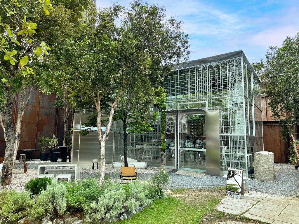 a keen house, anonymous coffee, caffe olives, camin cuisine & cafe, come escape cafe, fats and angry, flerwows, found cafe, green & been, huus plate, nana coffee roasters, natura cafe, natura garden cafe, ninetail on radio cafe, oakland cafe x restaurant, other cafe, other cafe รางน้ำ, rolling roasters, scene secret house, snog xx, vanillian inc., walden home cafe, ขมิ้น คาเฟ่, คาเฟ่ กทม, คาเฟ่ กรุงเทพ, คาเฟ่ ในกรุงเทพ, คาเฟ่กรุงเทพ, คาเฟ่กรุงเทพ 2024, คาเฟ่กรุงเทพ 2567, คาเฟ่น่ารัก, คาเฟ่ฝั่งธน, คาเฟ่สวย, คาเฟ่และบาร์กทม., คาเฟ่ใกล้ฉัน, คาเฟ่ในกรุงเทพ 2024, คาเฟ่ในกรุงเทพ 2567, บาร์ในกรุงเทพ, อะนอนีมัสคอฟฟี่, เฟลอวาวซ์ คาเฟ่, แนทชูล่า คาเฟ่, โรลลิ่ง โรสเตอร์, top 20+ คาเฟ่กรุงเทพ 2024 บรรยากาศดี น่านั่ง จิบชากาแฟชิลล์ ๆ พร้อมมุมถ่ายรูปเล่นส้วยสวย