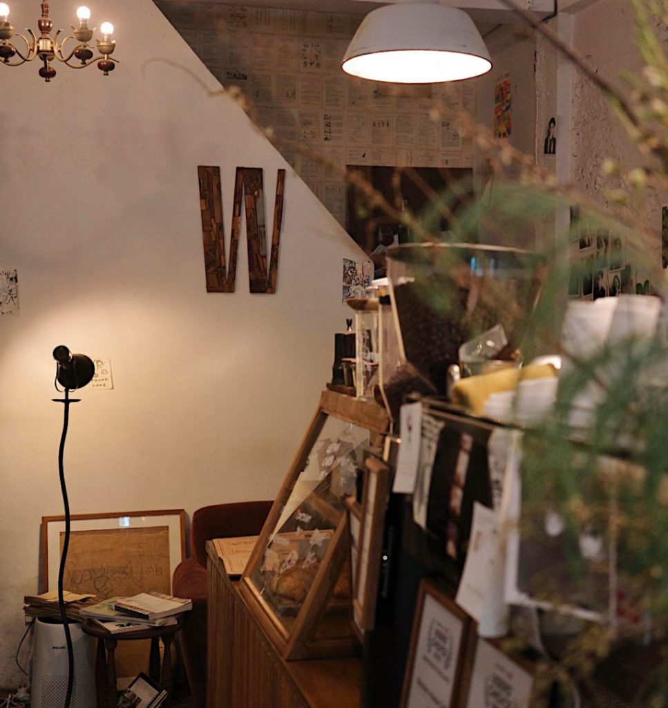 a keen house, anonymous coffee, caffe olives, camin cuisine & cafe, come escape cafe, fats and angry, flerwows, found cafe, green & been, huus plate, nana coffee roasters, natura cafe, natura garden cafe, ninetail on radio cafe, oakland cafe x restaurant, other cafe, other cafe รางน้ำ, rolling roasters, scene secret house, snog xx, vanillian inc., walden home cafe, ขมิ้น คาเฟ่, คาเฟ่ กทม, คาเฟ่ กรุงเทพ, คาเฟ่ ในกรุงเทพ, คาเฟ่กรุงเทพ, คาเฟ่กรุงเทพ 2024, คาเฟ่กรุงเทพ 2567, คาเฟ่น่ารัก, คาเฟ่ฝั่งธน, คาเฟ่สวย, คาเฟ่และบาร์กทม., คาเฟ่ใกล้ฉัน, คาเฟ่ในกรุงเทพ 2024, คาเฟ่ในกรุงเทพ 2567, บาร์ในกรุงเทพ, อะนอนีมัสคอฟฟี่, เฟลอวาวซ์ คาเฟ่, แนทชูล่า คาเฟ่, โรลลิ่ง โรสเตอร์, top 20+ คาเฟ่กรุงเทพ 2024 บรรยากาศดี น่านั่ง จิบชากาแฟชิลล์ ๆ พร้อมมุมถ่ายรูปเล่นส้วยสวย