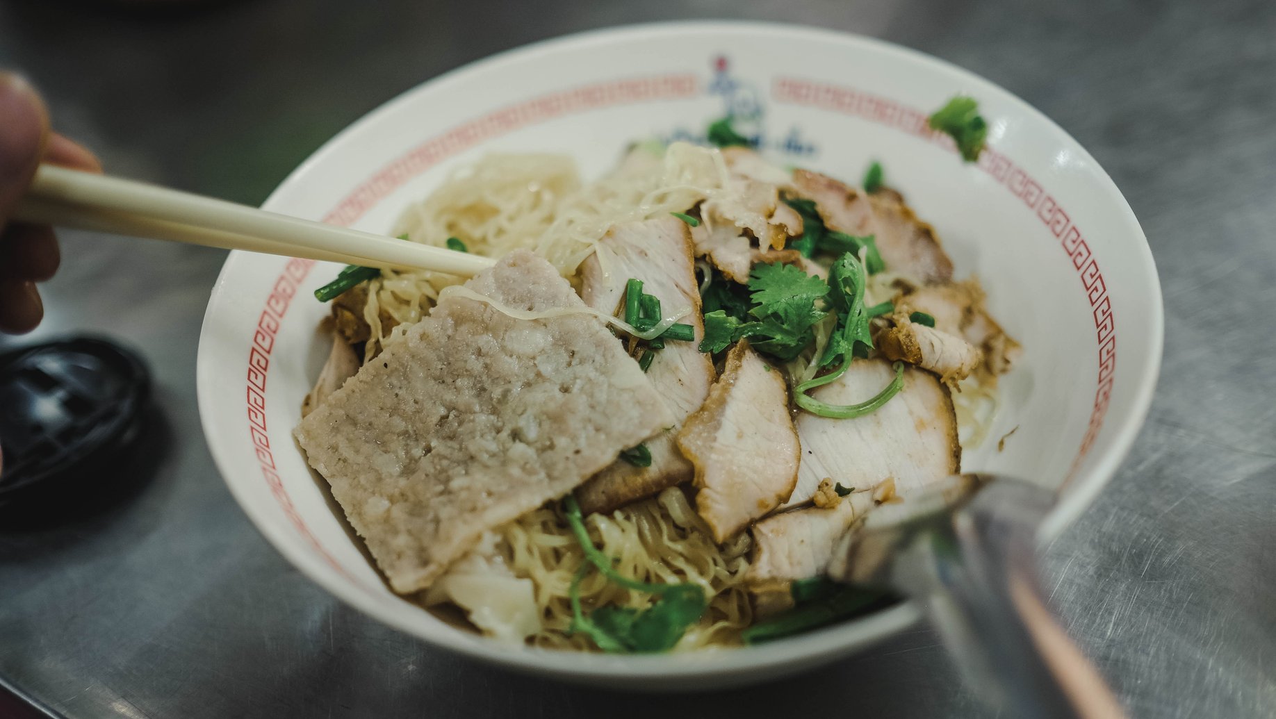 ร้านดังตลาดนางเลิ้ง : ชวนมาชิม อิ่มเเน่นๆ!