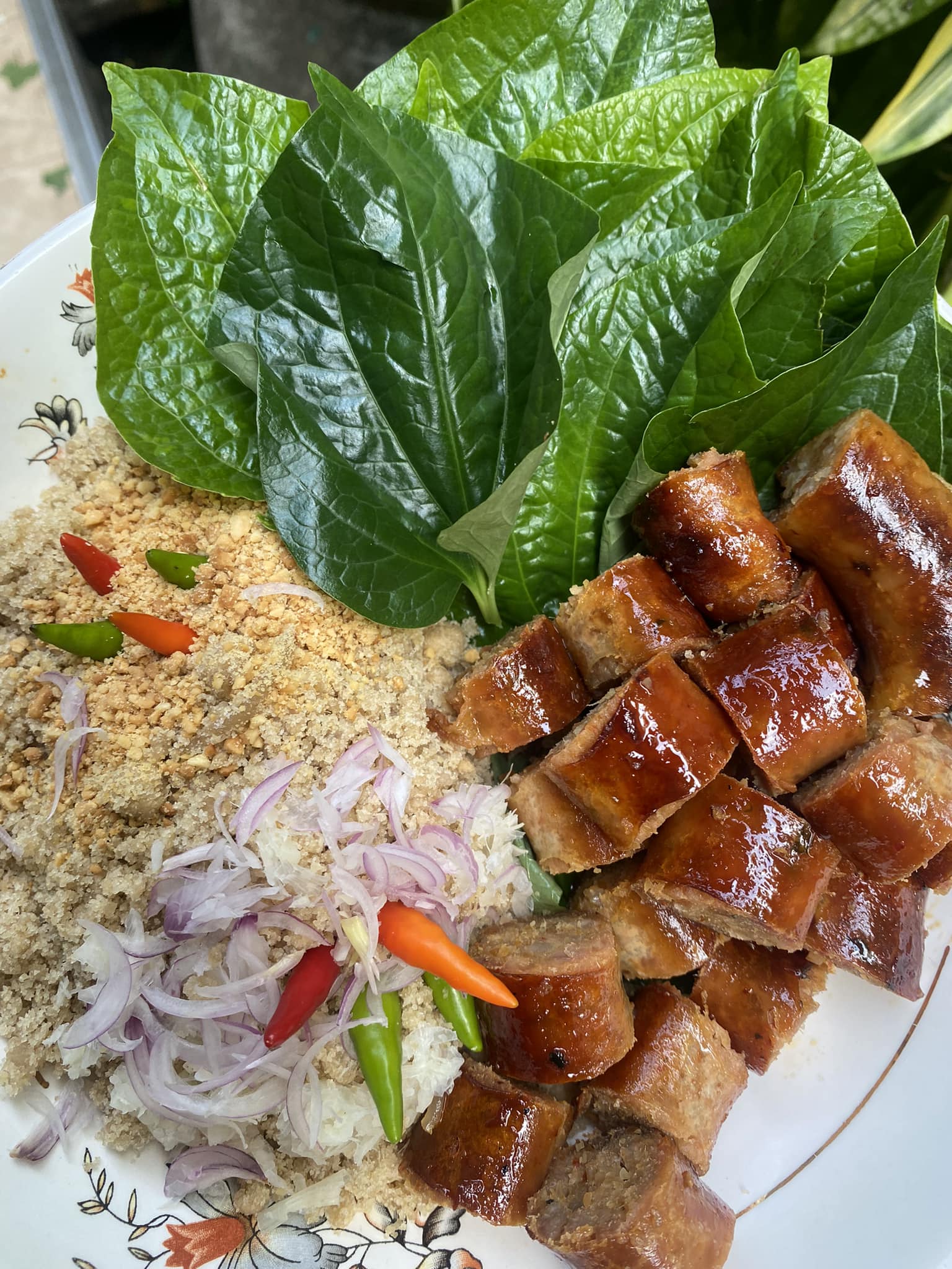 ร้านดังตลาดนางเลิ้ง : ชวนมาชิม อิ่มเเน่นๆ!