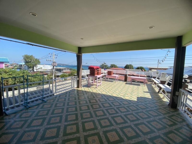 รีบจองวันนี้! 7 ที่พักเกาะล้าน 2024 ราคาถูก ไม่พักไม่ได้แล้ว