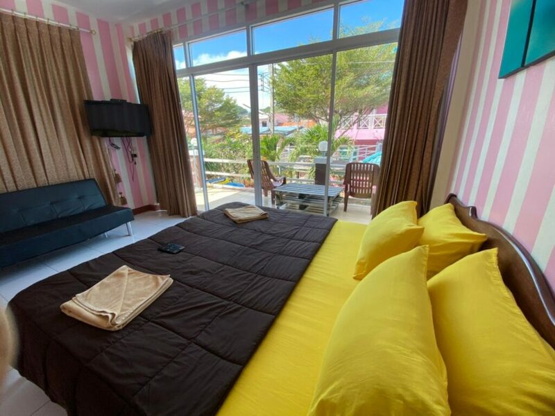 รีบจองวันนี้! 7 ที่พักเกาะล้าน 2024 ราคาถูก ไม่พักไม่ได้แล้ว