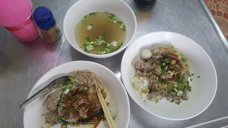 ร้านก๋วยเตี๋ยว ย่านอ่อนนุช เจ้าดัง เด็ดทุกจาน อร่อยทุกคำ