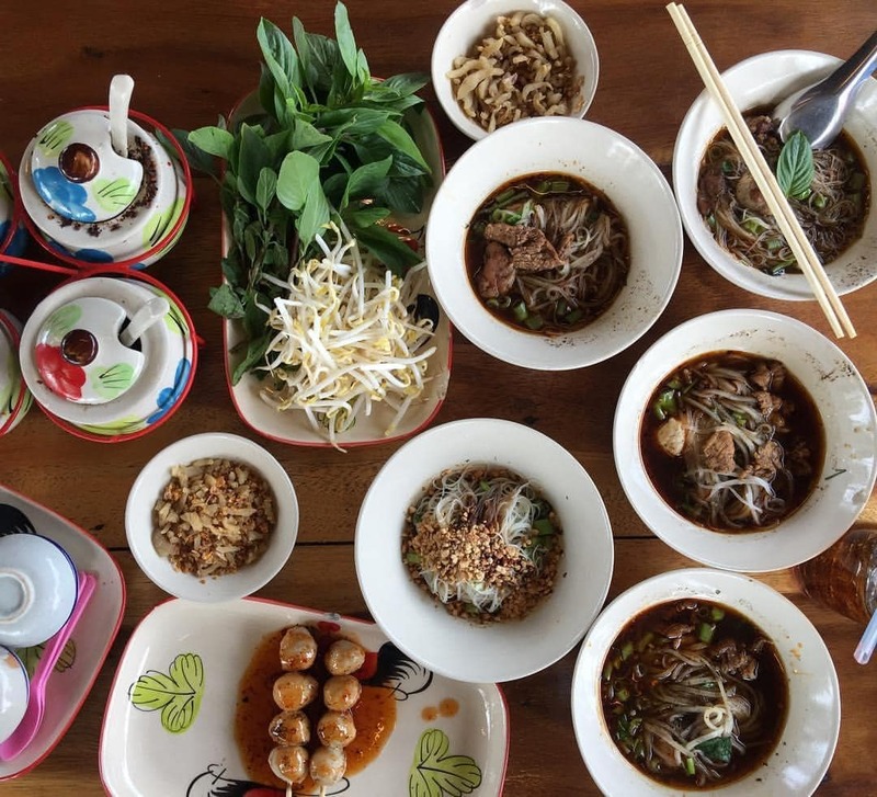 ร้านก๋วยเตี๋ยว ย่านอ่อนนุช เจ้าดัง เด็ดทุกจาน อร่อยทุกคำ