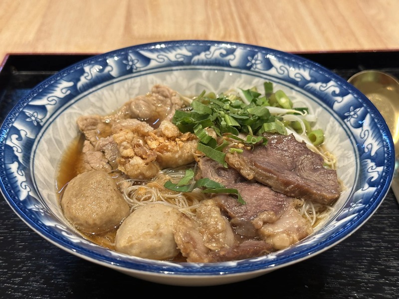 ร้านก๋วยเตี๋ยว ย่านอ่อนนุช เจ้าดัง เด็ดทุกจาน อร่อยทุกคำ