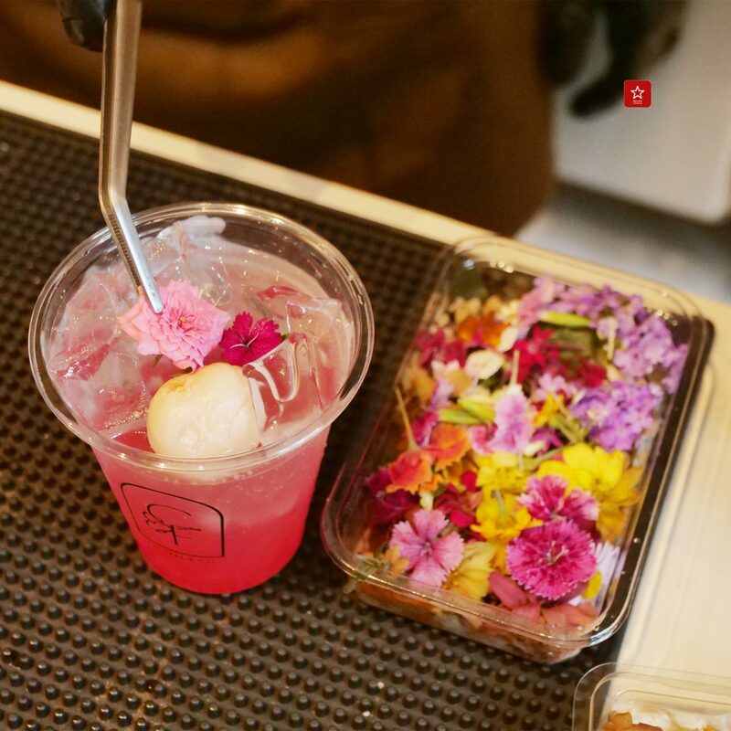 co-fee&co, reviewchiangmai, คาเฟ่เจ็ดยอด, คาเฟ่เชียงใหม่, รีวิวเชียงใหม่, co-fee&co คาเฟ่สุดเก๋ ที่มี mini theater ให้ดูหนังแบบส่วนตัว