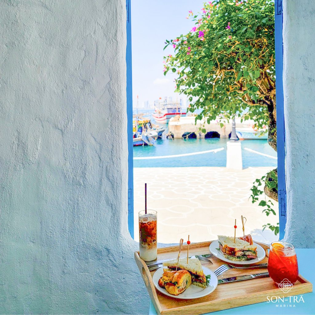 bai da obama, carp dragon, da nang cathedral, dragon bridge, hai van pass, linh ung temple, love bridge, son tra marina, son tra night market, the marble mountain, คาร์ปดราก้อน, คาร์ฟดราก้อน, ช่องเขาไฮวัน, ตลาดนัดกลางคืนเซินตรา, ตลาดฮาน, ตลาดเก่าดานัง, ที่เที่ยวดานัง, บานาฮิลล์, ภูเขาหินอ่อน, วัดหลินอึ๋ง, สะพานมังกร, สะพานมือ, สะพานแห่งความรัก, หาดหินโอบามา, อุโมงค์ไฮวัน, เจ้าแม่กวนอิม ดานัง, เที่ยวดานัง, เที่ยวดานัง 2024, เที่ยวดานัง 2567, แลนด์มาร์คดานัง, โบสถ์คริสต์ ดานัง, top 12+ ที่เที่ยวดานัง 2024 ดูมังกรพ่นไฟ เช็คอินแลนด์มาร์คยอดฮิต